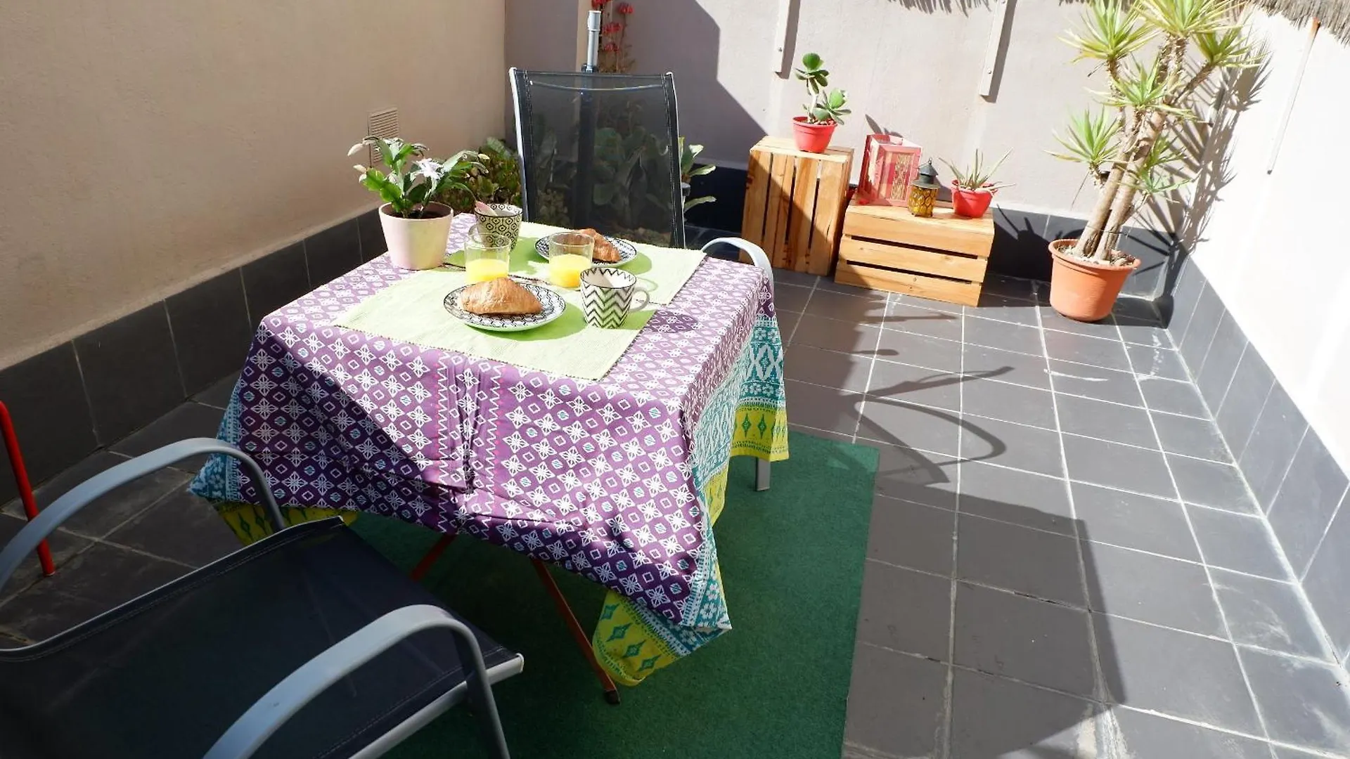 Atico En El Centro Historico Con Terraza location